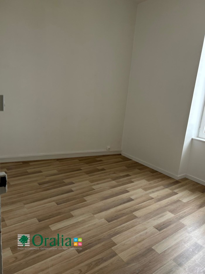 Image 4 sur 16 - Appartement  ·  Location · Bron (69500) · 2 pièces · 39m²