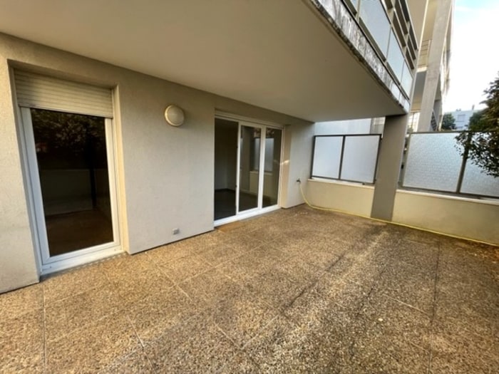 Image 10 sur 13 - Appartement  ·  Location · Grenoble (38000) · 3 pièces · 61m²
