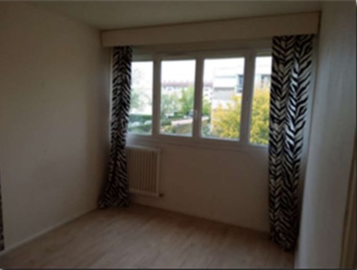 Image 4 sur 7 - Appartement  ·  Location · Bron (69500) · 3 pièces · 64m²
