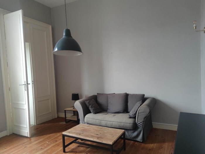 Image 2 sur 8 - Appartement  ·  Location · Bordeaux (33000) · 1 pièce · 30m²