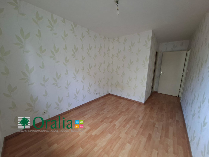 Image 10 sur 17 - Appartement  ·  Location · Dijon (21000) · 2 pièces · 46m²