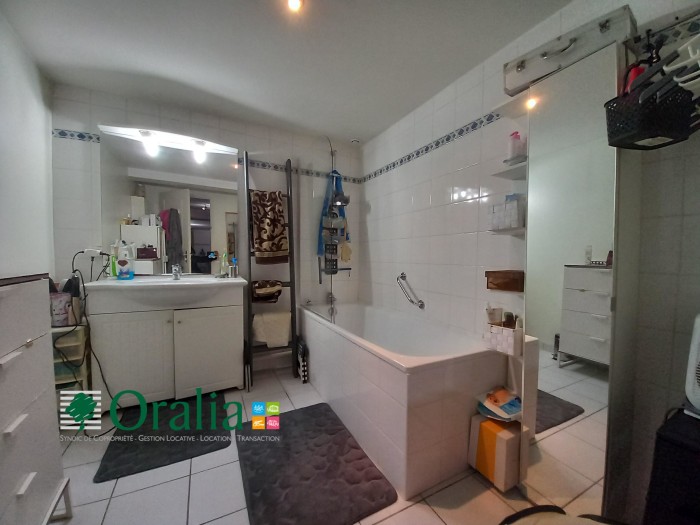 Image 8 sur 8 - Appartement  ·  Location · Tarare (69170) · 4 pièces · 100m²