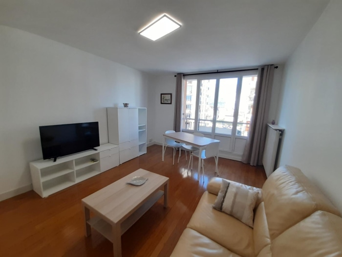 Image 3 sur 13 - Appartement  ·  Location · Grenoble (38100) · 2 pièces · 54m²