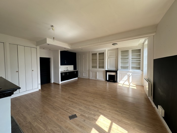 Image 2 sur 7 - Local commercial  ·  Location · Cogny (69640) · 55m²