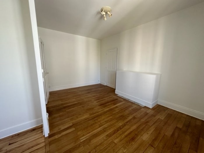 Image 4 sur 12 - Appartement  ·  Location · Grenoble (38000) · 1 pièce · 41m²
