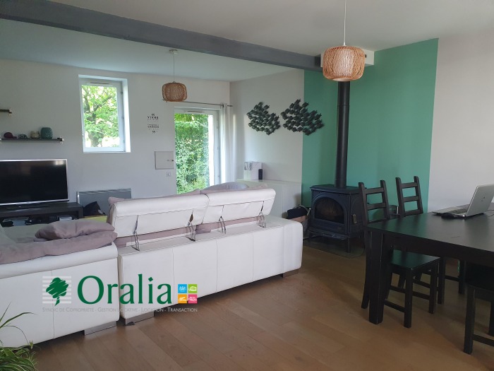 Image 3 sur 19 - Maison  ·  Location · Meylan (38240) · 4 pièces · 133m²