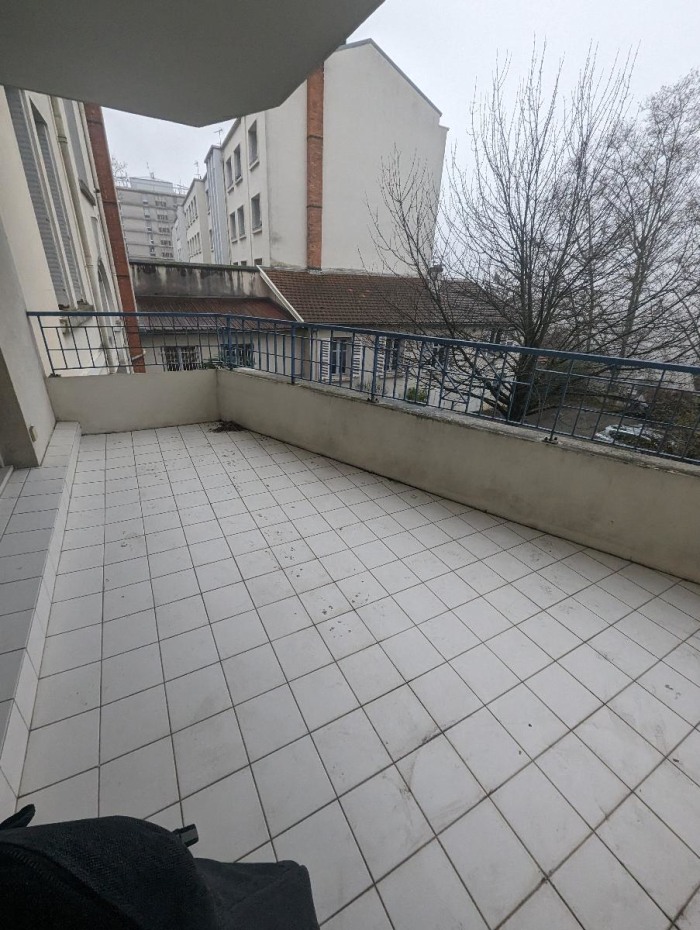 Image 1 sur 12 - Appartement  ·  Location · Caluire (69300) · 3 pièces · 70m²