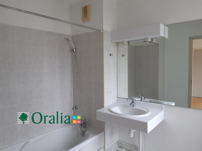 Image 7 sur 12 - Appartement  ·  Location · Grenoble (38100) · 2 pièces · 44m²