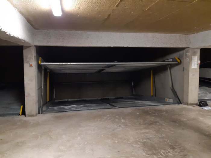 Image 3 sur 4 - Parking  ·  Location · Seyssins (38180)