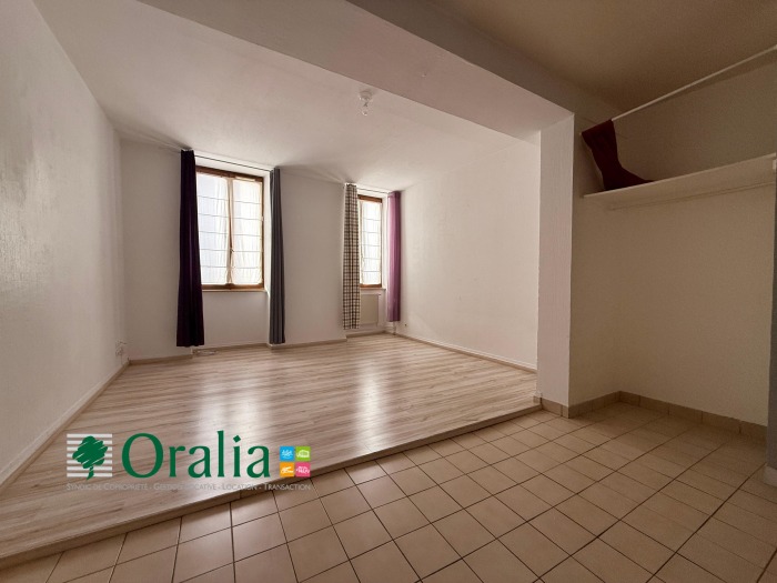 Image 3 sur 6 - Appartement  ·  Location · Tarare (69170) · 3 pièces · 67m²