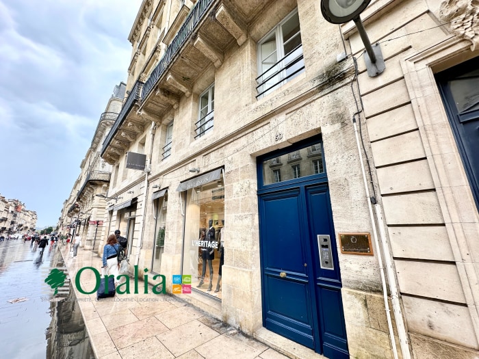 Image 11 sur 11 - Appartement  ·  Location · Bordeaux (33000) · 3 pièces · 70m²
