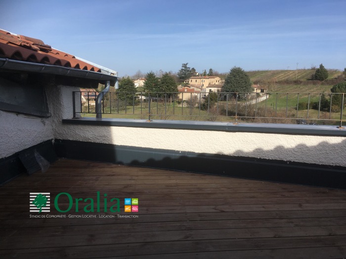 Image 1 sur 7 - Maison  ·  Location · Charly (69390) · 127m²