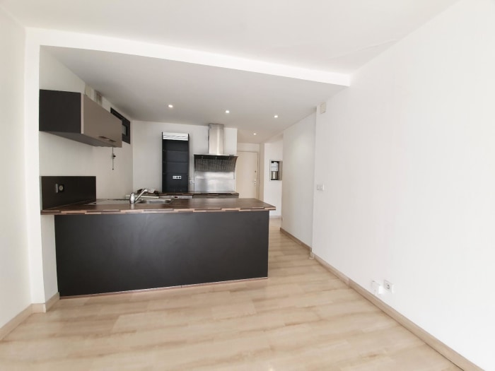Image 10 sur 13 - Appartement  ·  Location · Grenoble (38000) · 2 pièces · 43m²