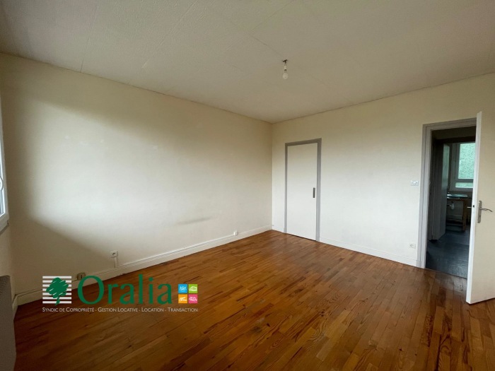 Image 6 sur 8 - Appartement  ·  Location · Jassans (01480) · 4 pièces · 84m²