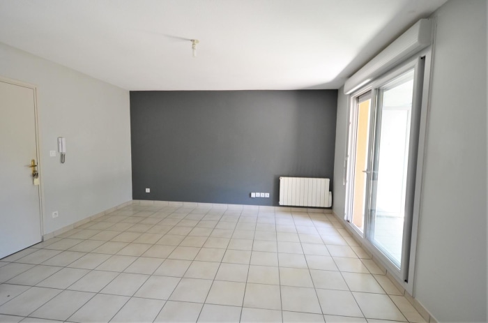 Image 5 sur 18 - Appartement  ·  Location · Curis Au Mont D Or (69250) · 3 pièces · 63m²