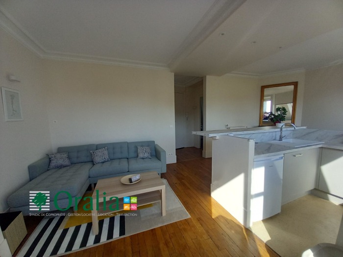Image 20 sur 22 - Appartement  ·  Location · Paris (75017) · 2 pièces · 49m²