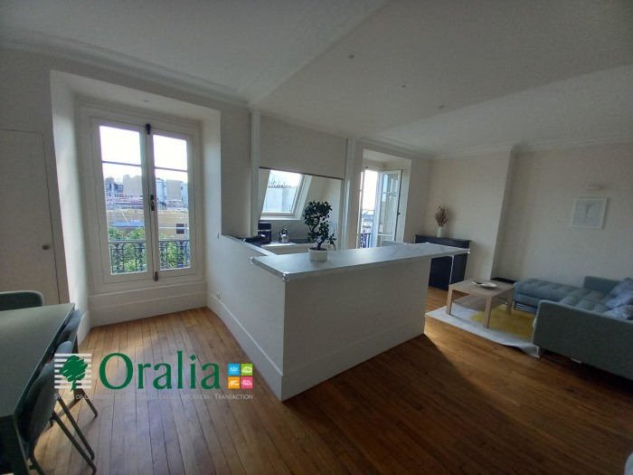 Image 14 sur 22 - Appartement  ·  Location · Paris (75017) · 2 pièces · 49m²