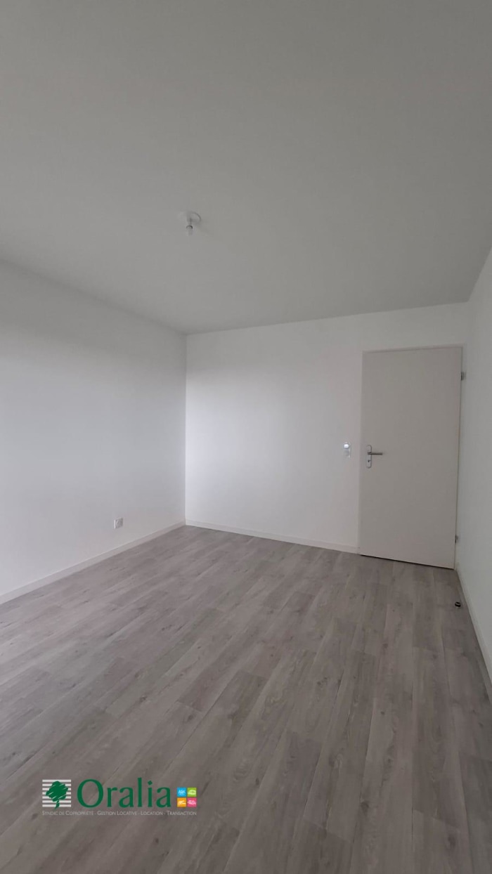 Image 9 sur 15 - Appartement  ·  Location · Talence (33400) · 4 pièces · 84m²
