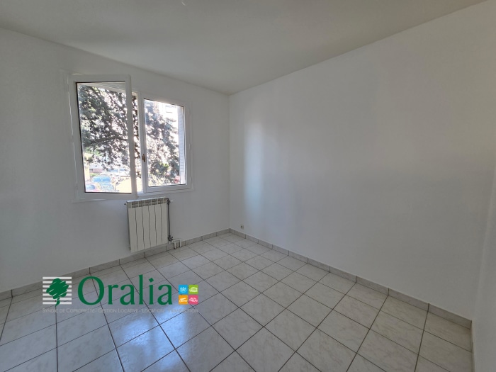 Image 11 sur 14 - Appartement  ·  Location · Le Pont De Claix (38800) · 3 pièces · 57m²