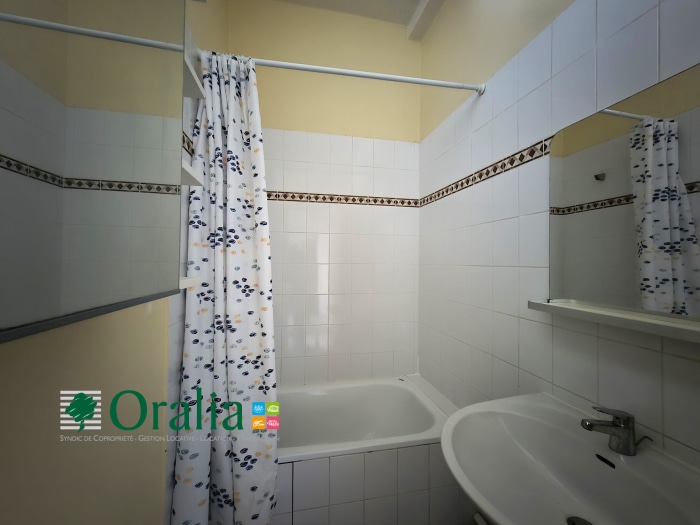Image 12 sur 14 - Appartement  ·  Location · Dijon (21000) · 3 pièces · 55m²