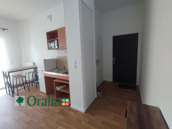 Image 5 sur 7 - Appartement  ·  Location · Dijon (21000) · 1 pièce · 22m²