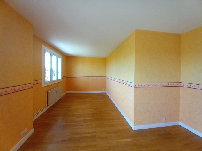 Image 5 sur 12 - Appartement  ·  Location · Gleize (69400) · 4 pièces · 80m²