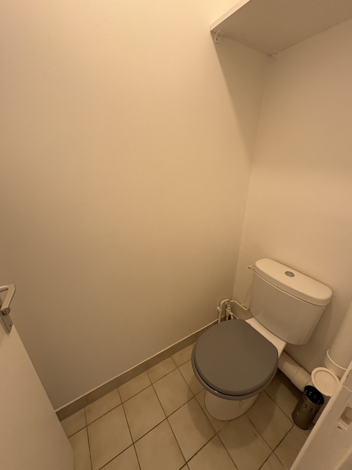 Image 5 sur 5 - Appartement  ·  Location · Paris (75014) · 1 pièce · 18m²