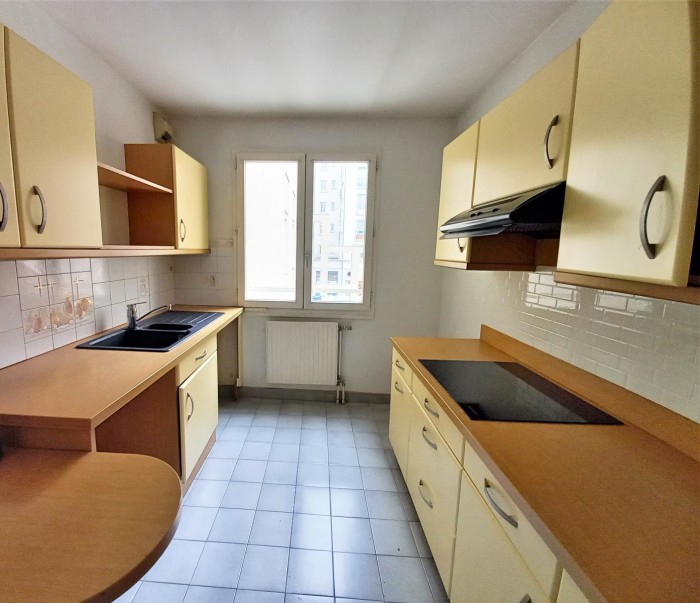 Image 9 sur 10 - Appartement  ·  Location · Villeurbanne (69100) · 2 pièces · 47m²