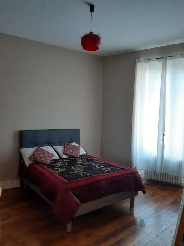 Image 9 sur 10 - Appartement  ·  Location · Dijon (21000) · 5 pièces · 122m²