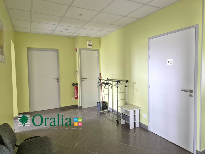 Image 6 sur 18 - Local commercial  ·  Location · Aiserey (21110) · 200m²