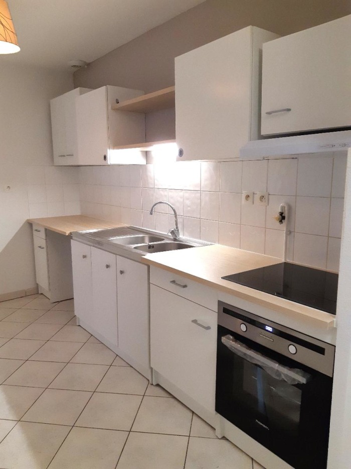 Image 4 sur 13 - Appartement  ·  Location · Grenoble (38000) · 4 pièces · 76m²