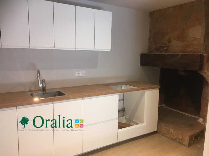 Image 2 sur 7 - Maison  ·  Location · Charly (69390) · 127m²