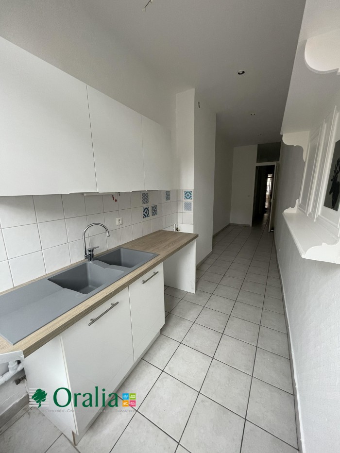 Image 10 sur 11 - Appartement  ·  Location · Lyon (69001) · 3 pièces · 112m²