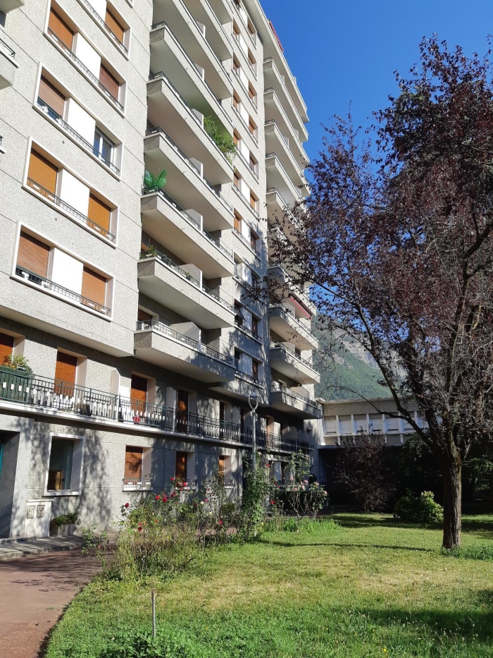 Image 18 sur 18 - Appartement  ·  Location · Grenoble (38000) · 3 pièces · 73m²