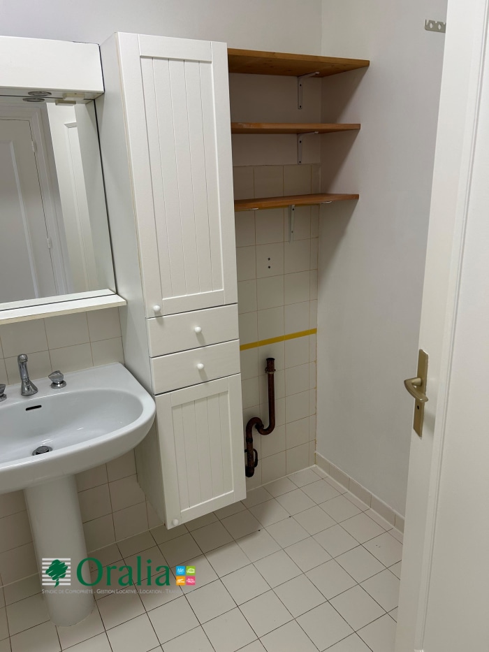 Image 8 sur 10 - Appartement  ·  Location · Ecully (69130) · 2 pièces · 57m²