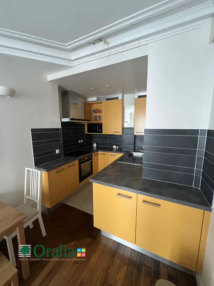 Image 13 sur 19 - Appartement  ·  Location · Paris (75005) · 2 pièces · 46m²