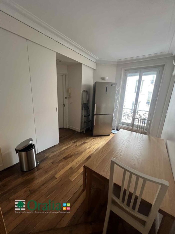 Image 16 sur 19 - Appartement  ·  Location · Paris (75005) · 2 pièces · 46m²