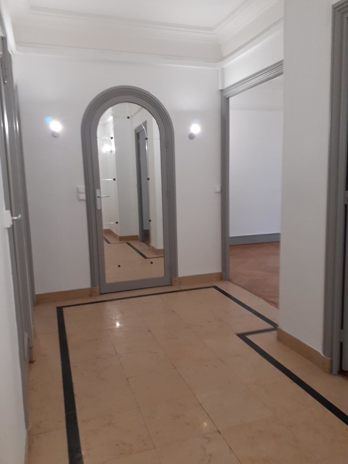 Image 4 sur 16 - Appartement  ·  Location · Lyon (69006) · 2 pièces · 68m²