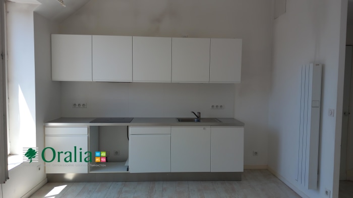 Image 1 sur 15 - Appartement  ·  Location · Dijon (21000) · 3 pièces · 66m²