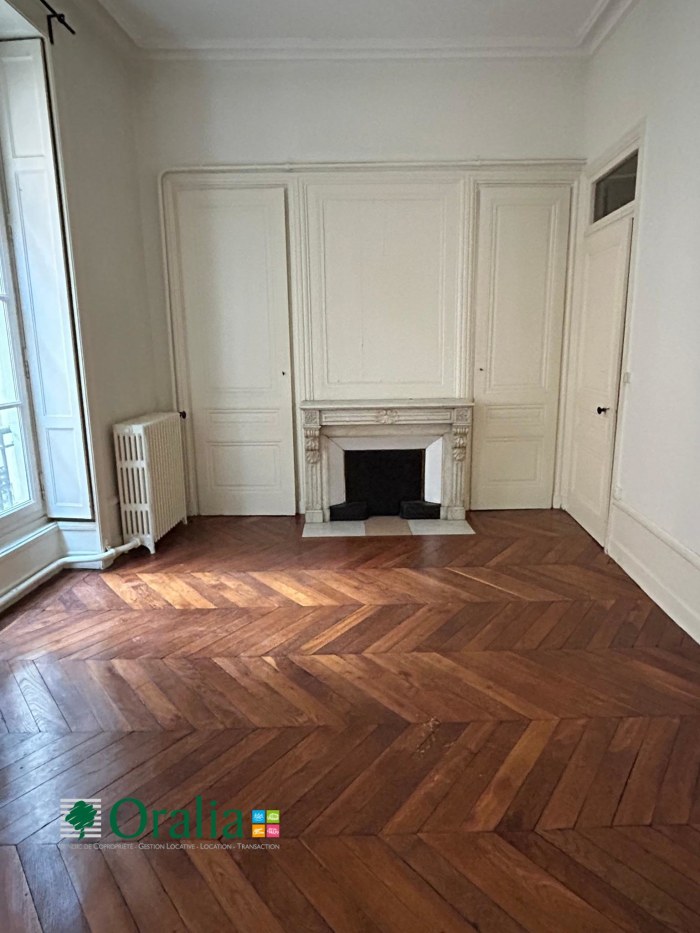 Image 6 sur 10 - Appartement  ·  Location · Lyon (69002) · 3 pièces · 83m²