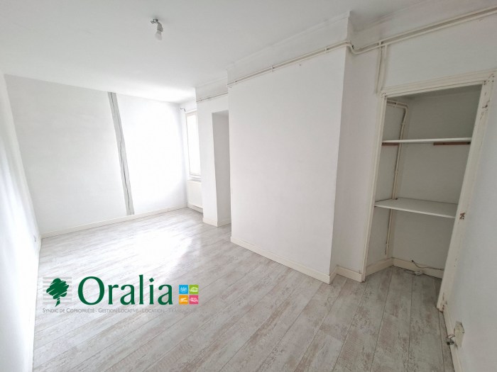Image 5 sur 11 - Appartement  ·  Location · Dijon (21000) · 2 pièces · 59m²