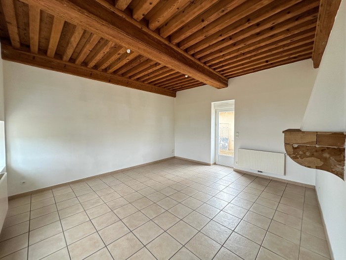 Image 1 sur 14 - Maison  ·  Location · Arnas (69400) · 5 pièces · 106m²