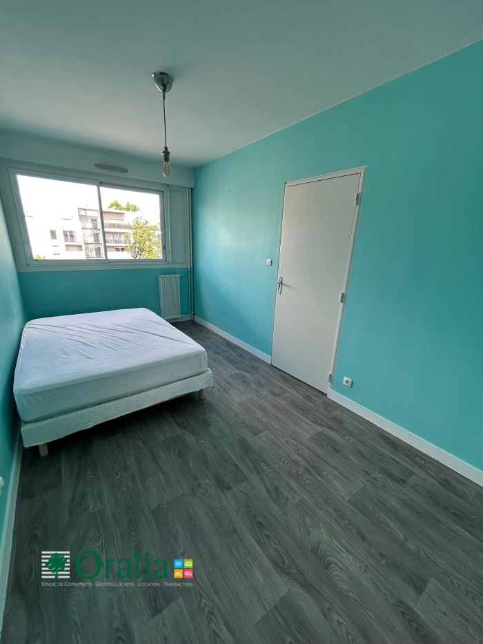 Image 13 sur 16 - Appartement  ·  Location · Villeurbanne (69100) · 2 pièces · 42m²