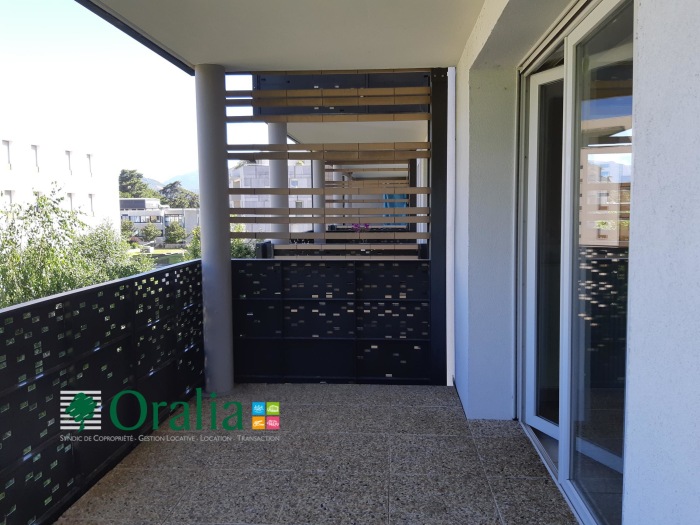 Image 10 sur 15 - Appartement  ·  Location · Saint-Martin-D'heres (38400) · 3 pièces · 63m²