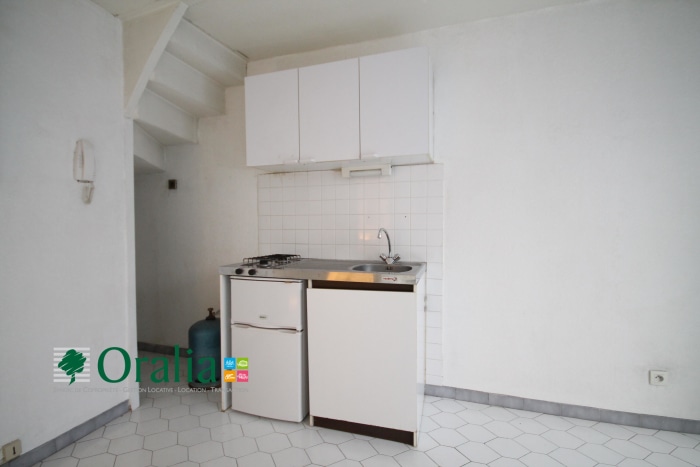 Image 4 sur 9 - Appartement  ·  Location · Grenoble (38000) · 1 pièce · 23m²