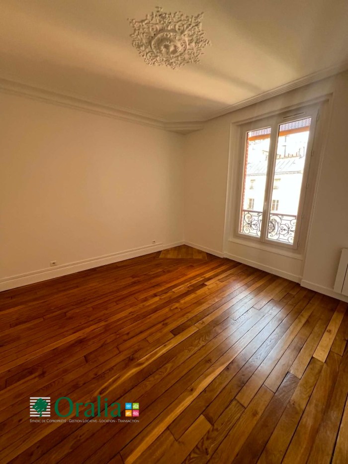 Image 13 sur 15 - Appartement  ·  Location · Paris (75010) · 2 pièces · 42m²