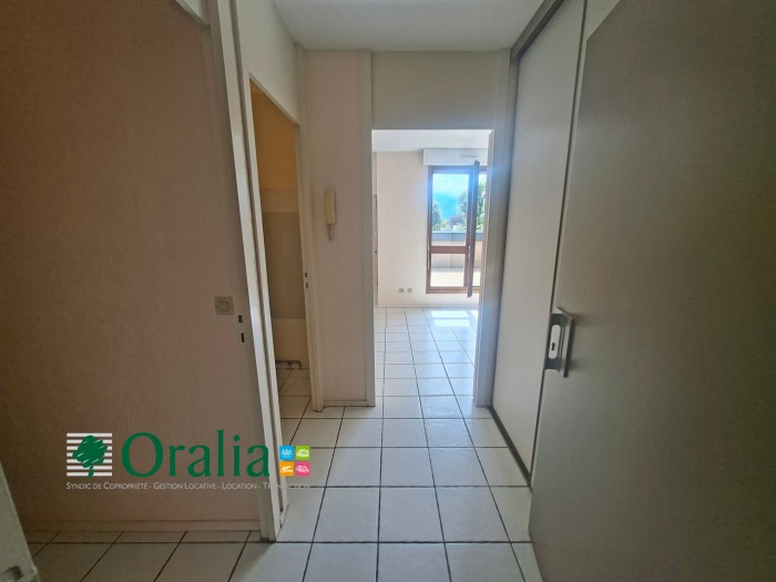 Image 6 sur 9 - Appartement  ·  Location · Meylan (38240) · 1 pièce · 32m²
