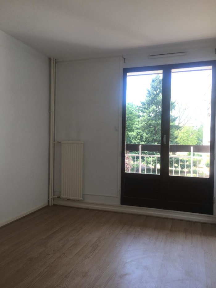 Image 8 sur 9 - Appartement  ·  Location · Limas (69400) · 4 pièces · 72m²