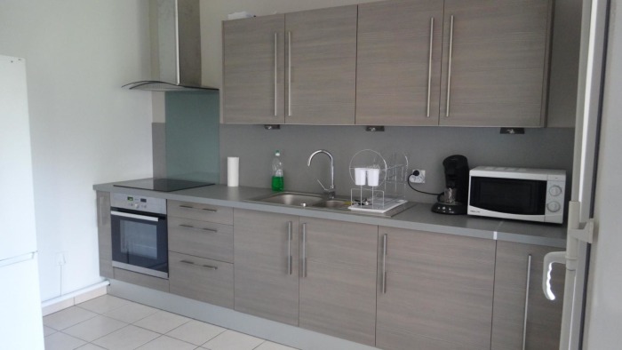 Image 1 sur 7 - Appartement  ·  Location · St Martin D Heres (38400) · 2 pièces · 46m²