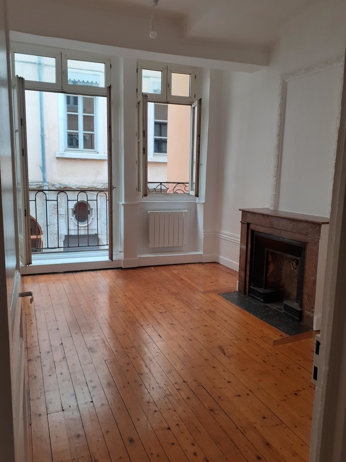 Image 4 sur 11 - Appartement  ·  Location · Lyon (69001) · 3 pièces · 86m²